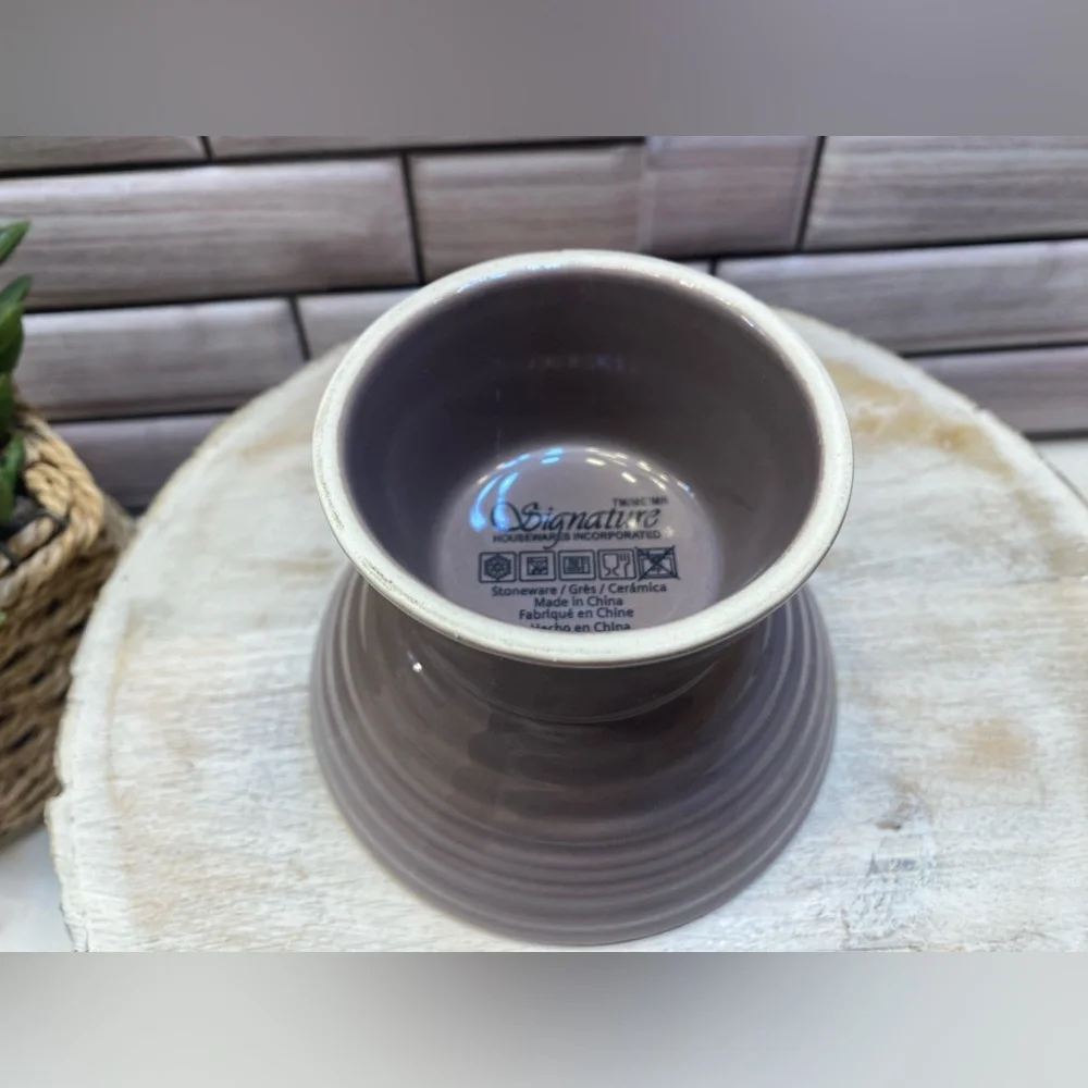 Signature 🐱 🐾 (2)Yoga cat screen embossed Elevated cat bowl Ancient Purple New